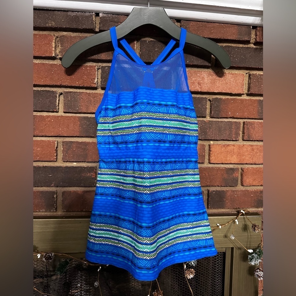 #4) 🏖️ Beach House swim top new/ no tag.